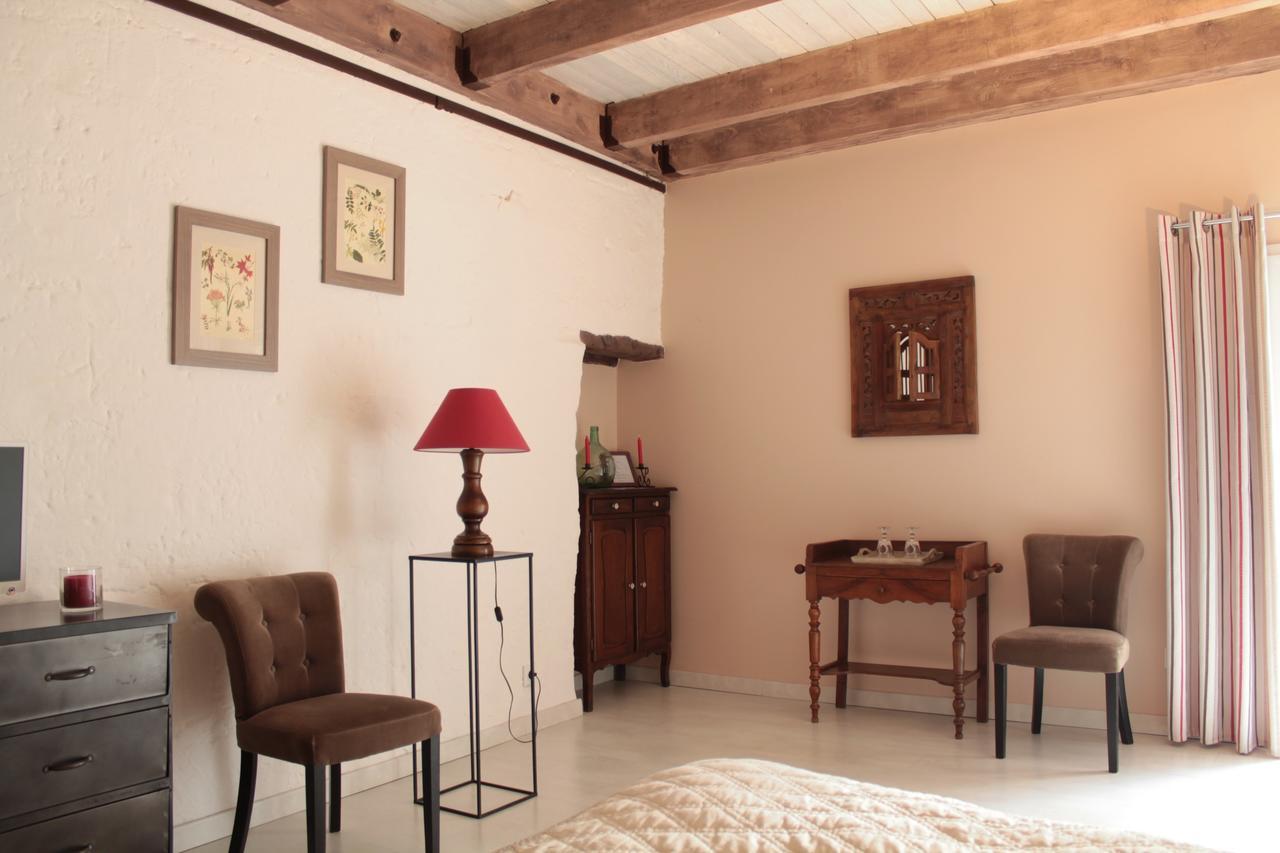 Saint-Andiol 마스 드 라 두쉐르 B&B 외부 사진