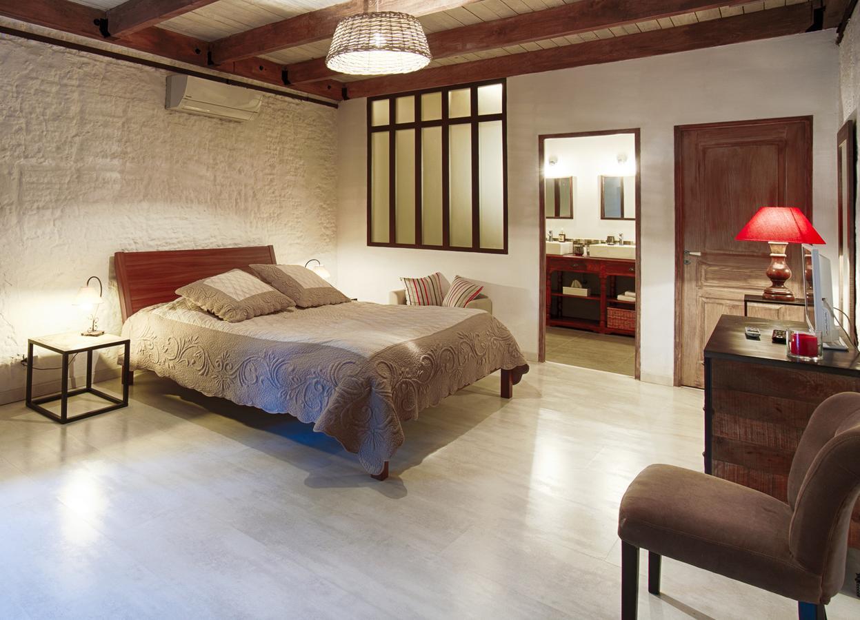 Saint-Andiol 마스 드 라 두쉐르 B&B 외부 사진