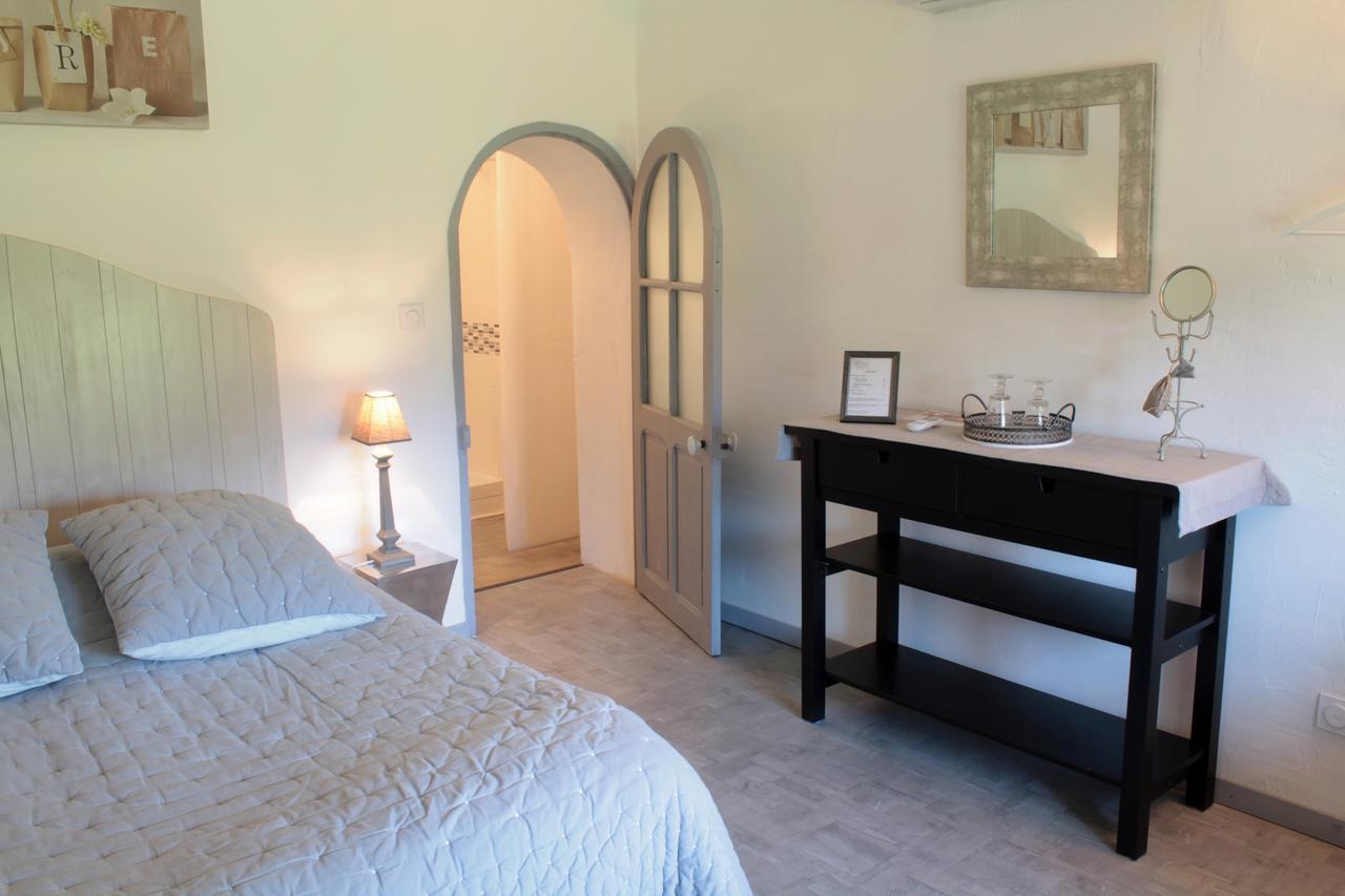 Saint-Andiol 마스 드 라 두쉐르 B&B 외부 사진