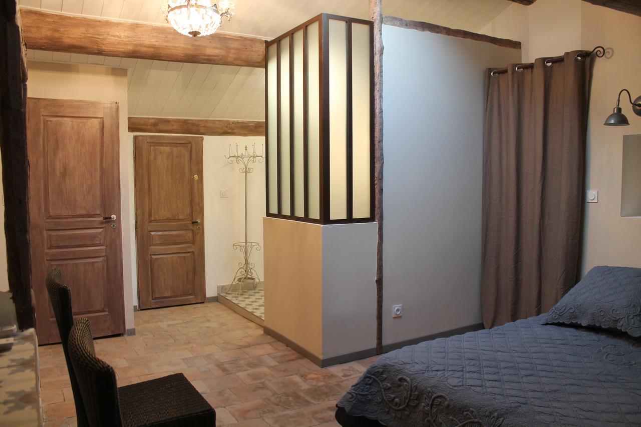 Saint-Andiol 마스 드 라 두쉐르 B&B 외부 사진